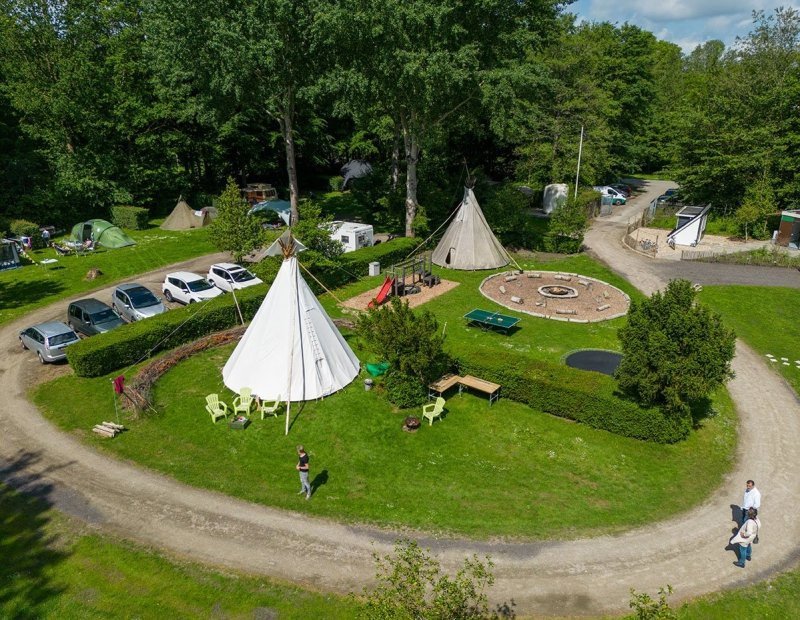 26052230 660aad0d85449